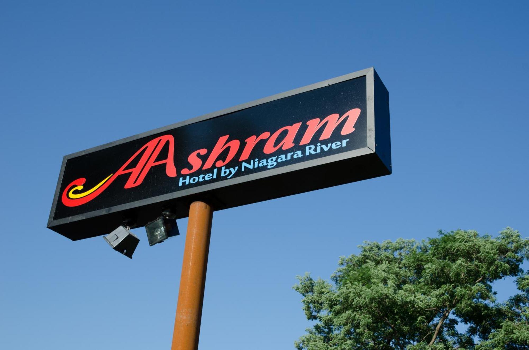 Aashram Hotel By Niagara River Niagara Falls Kültér fotó