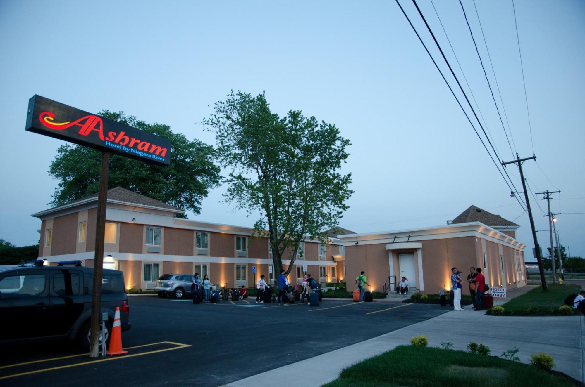 Aashram Hotel By Niagara River Niagara Falls Kültér fotó